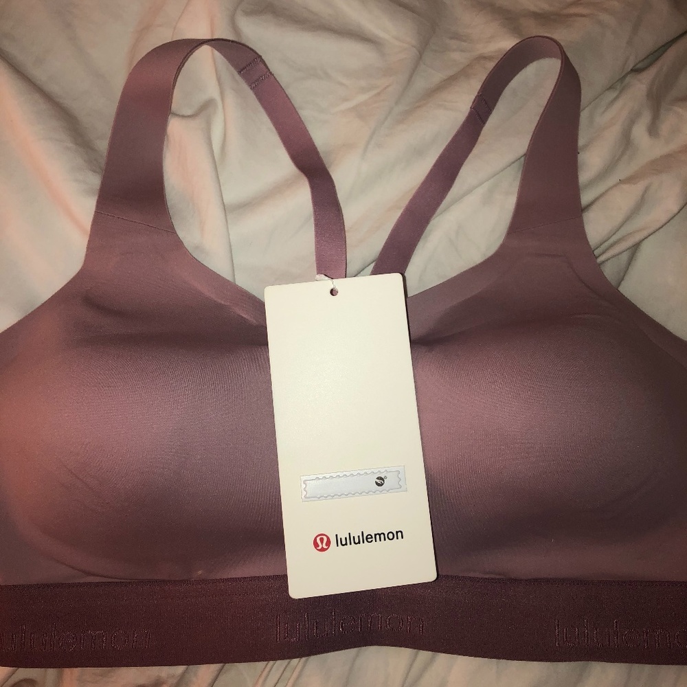 *NWT* Lululemon Sports Bra